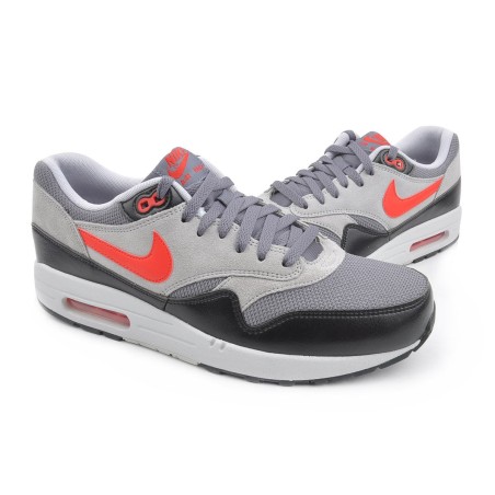 Nike Air Max 1 Essential Ref: 537383 125