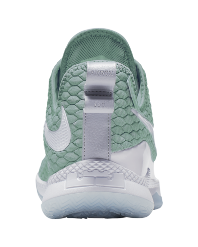 Baskets Nike LeBron Witness 3  Hommes 9819-002