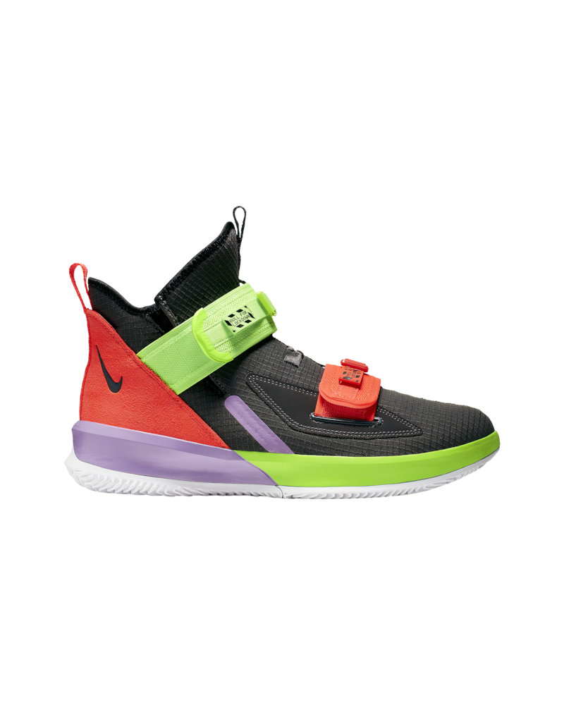 Baskets Nike LeBron Soldier XIII SFG  Hommes 4225-002