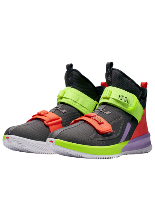 Baskets Nike LeBron Soldier XIII SFG  Hommes 4225-002