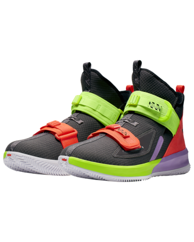 Baskets Nike LeBron Soldier XIII SFG  Hommes 4225-002