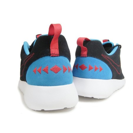 Baskets Nike / Roshe One N7 / Ref: 746654-004 / Homme