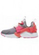 Basket Nike Air Huarache City Low Femme H6804-007