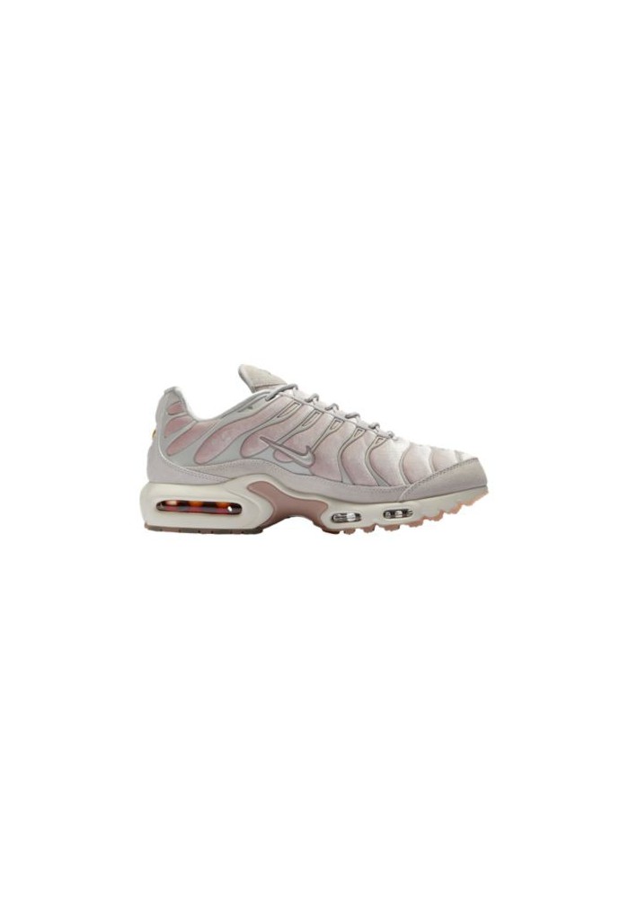 Basket Nike Air Max Plus LX Velvet Femme H6788-600