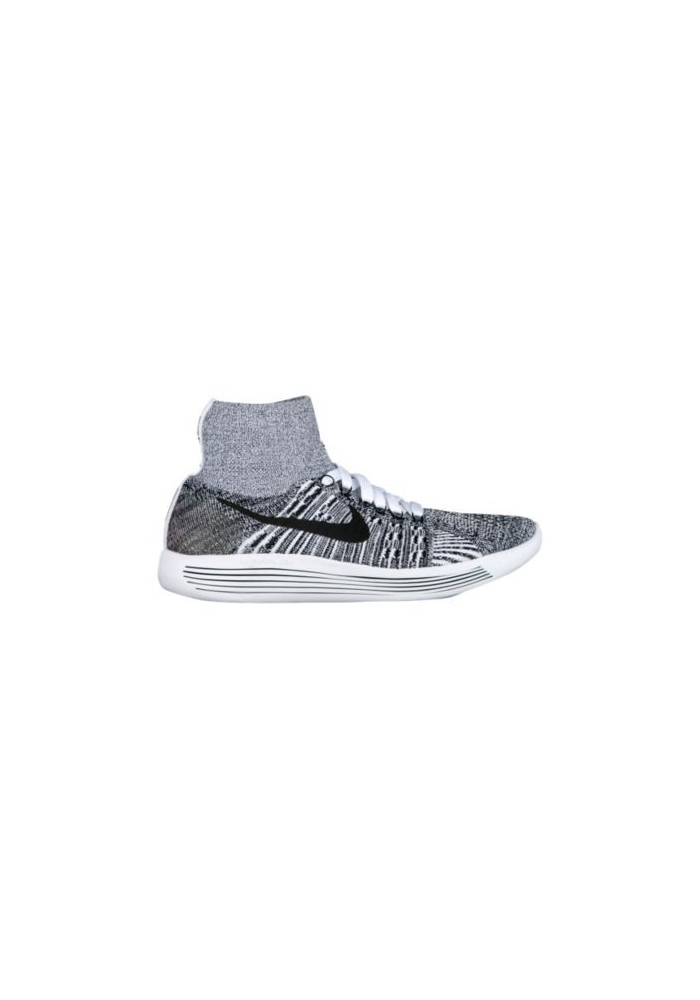 Basket Nike LunarEpic Flyknit Femme 18677-101