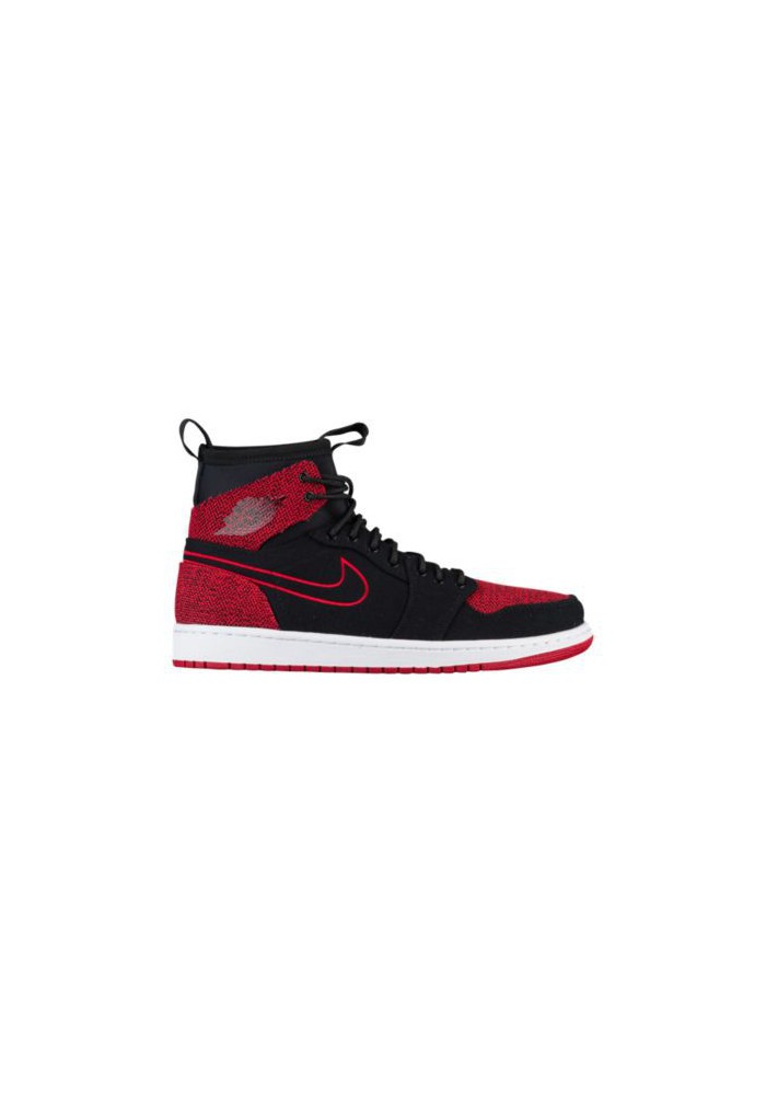 Basket Nike Air Jordan Retro 1 Ultra High Hommes 44700-001