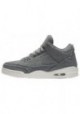 Basket Nike Air Jordan  Retro 3 Hommes 54263-004