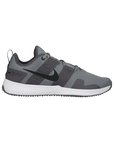 Baskets Nike Varsity Compete TR 2  Hommes T1239-002