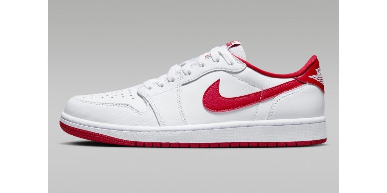 La 'University Red' Air Jordan 1 Low 