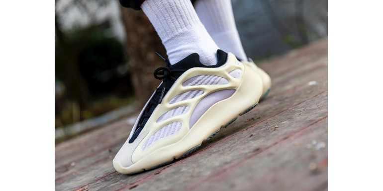 Adidas Yeezy 700 V3 : où les acheter ?